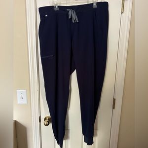 Figs Zamora Jogger Scrub Pants in Navy